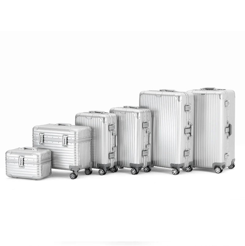 Body by Evara – Evara Luxe Aluminium Suitcase