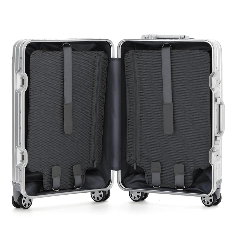 Body by Evara – Evara Luxe Aluminium Suitcase