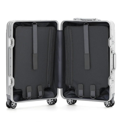 Body by Evara – Evara Luxe Aluminium Suitcase