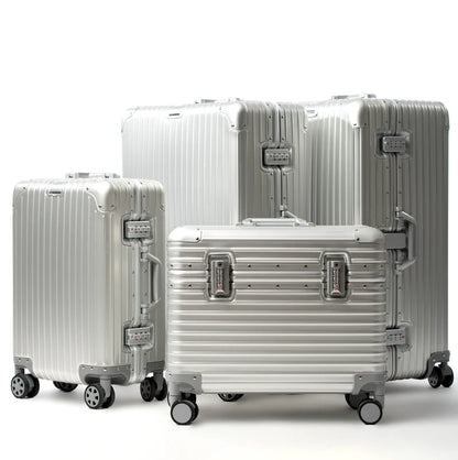 Body by Evara – Evara Luxe Aluminium Suitcase